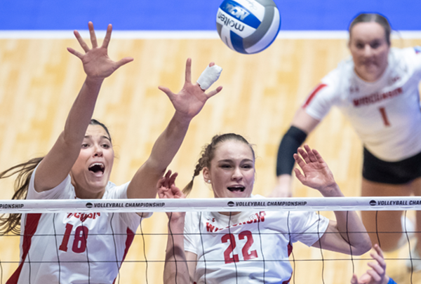 UW–Madison Women's Volleyball team players