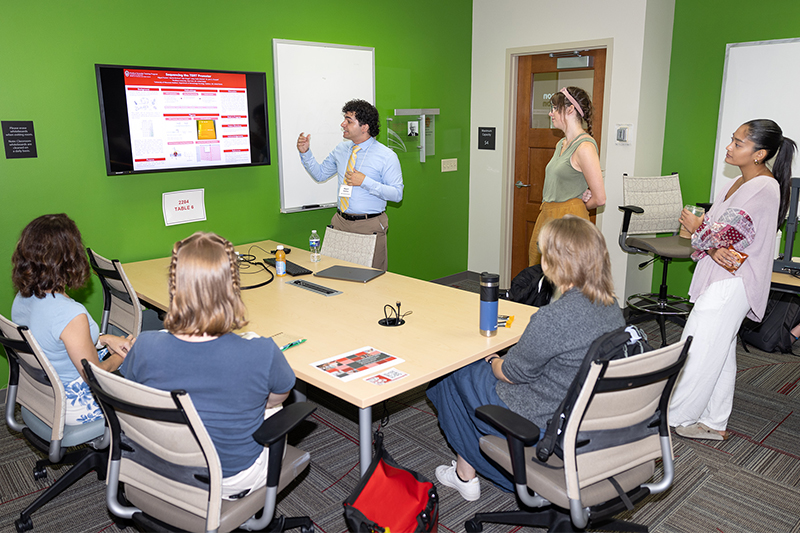 Miguel Pereira gives a classroom presentation